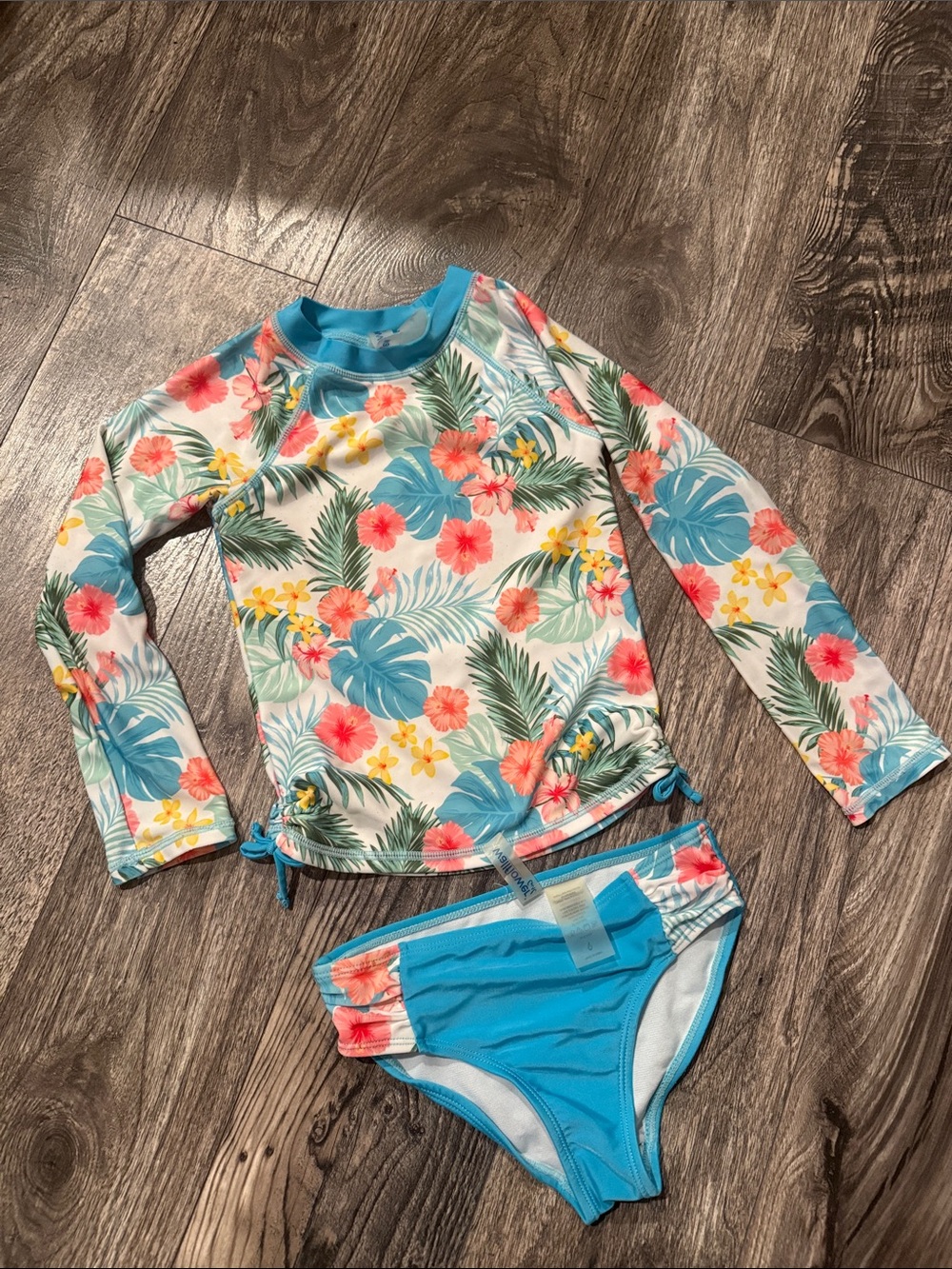 Wallflower girl 2 Piece Bathing Suit Set swimsuit girls size 6 floral gently use